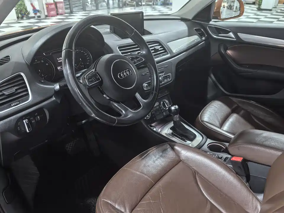 Audi Q3 Audi Q3