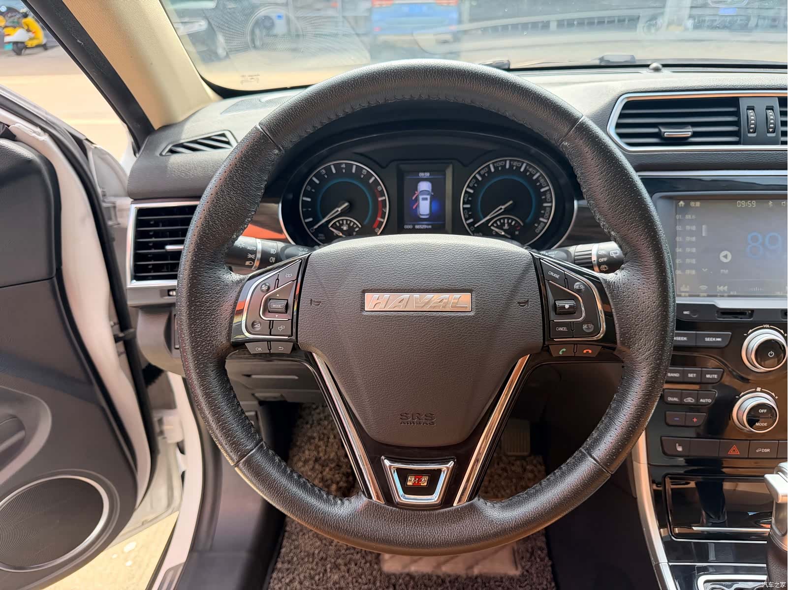 Haval H2, 2015 10
