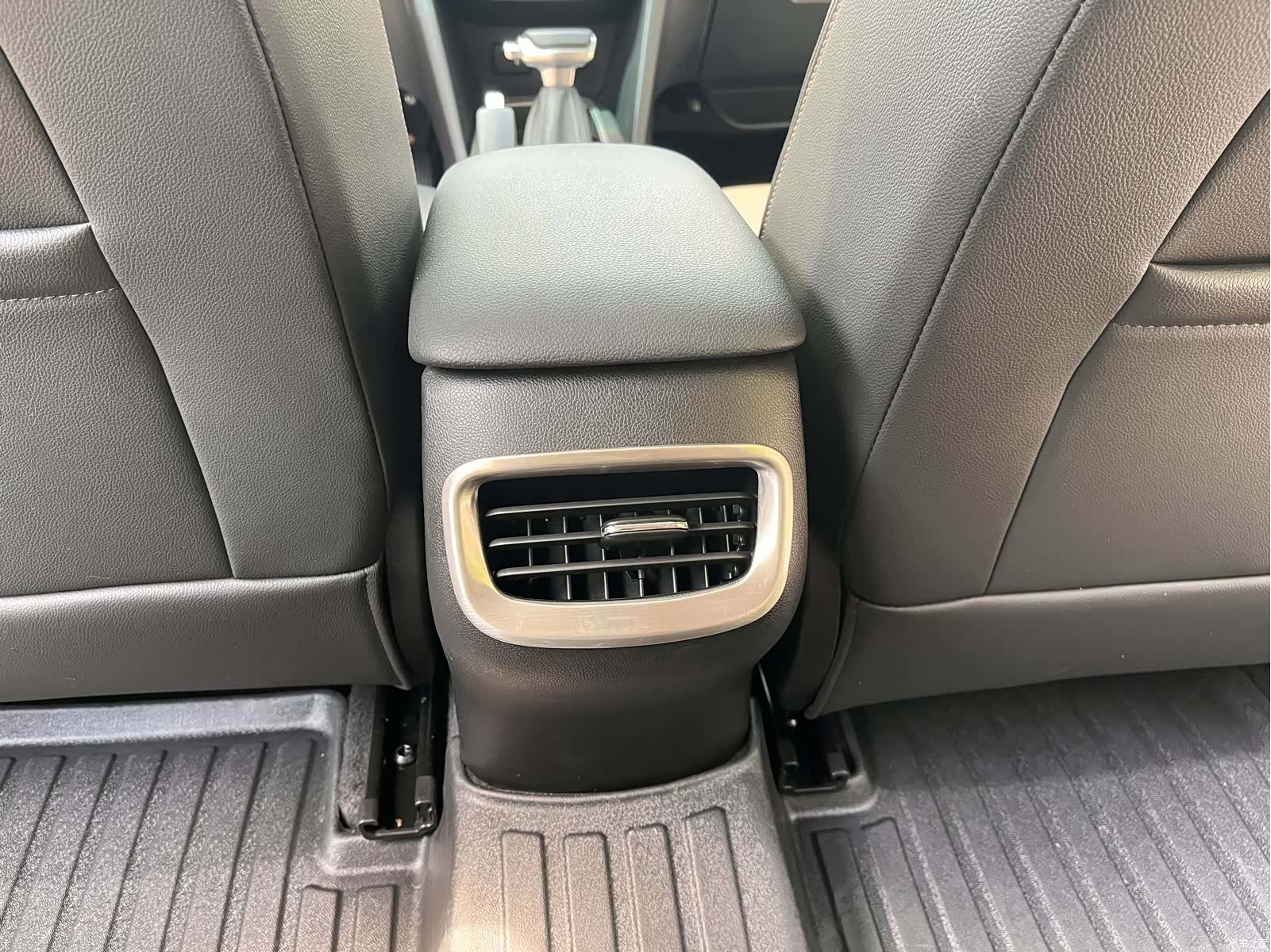 Chevrolet 320, 2022 8