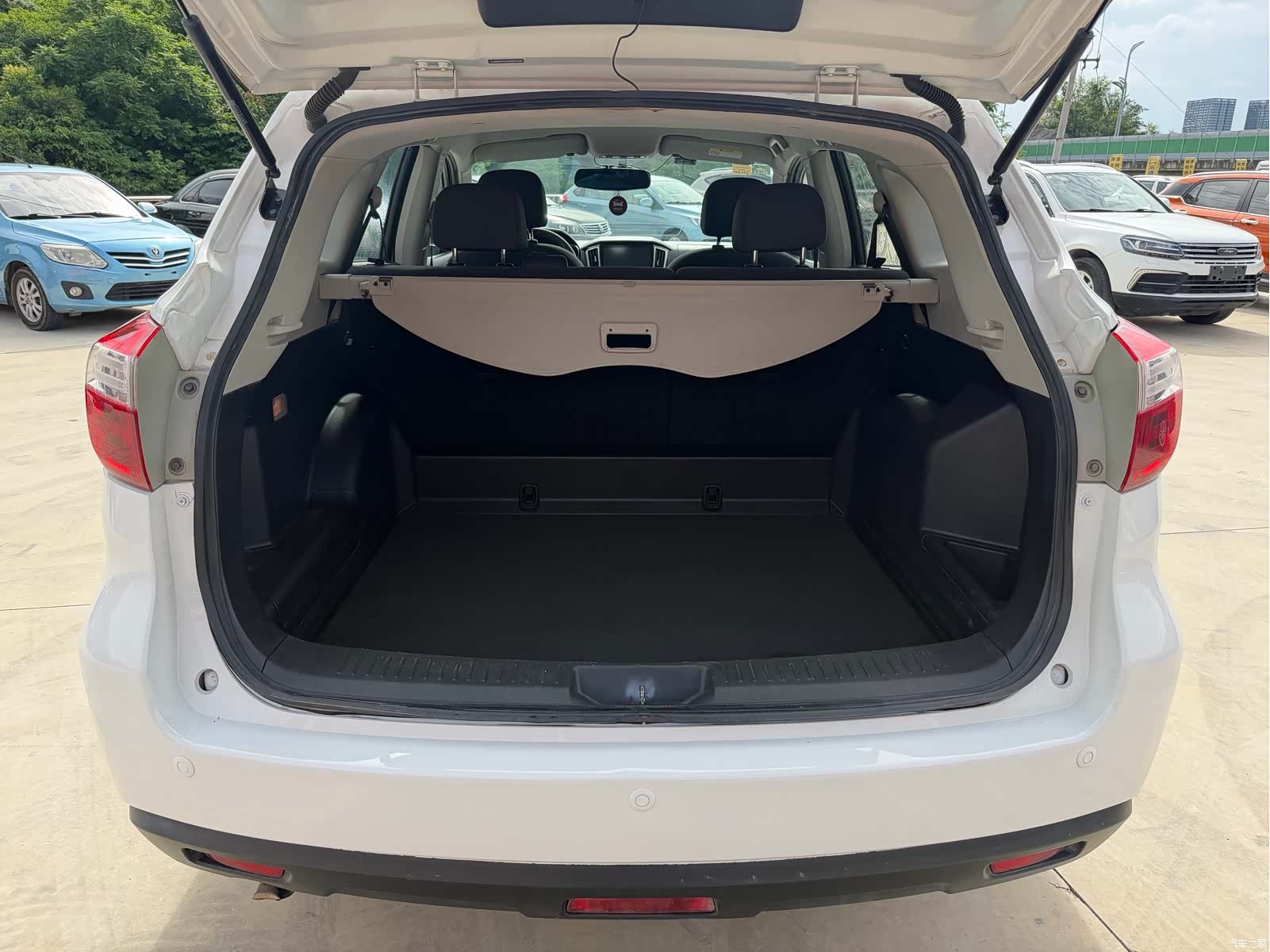Nissan T70, 2016 14