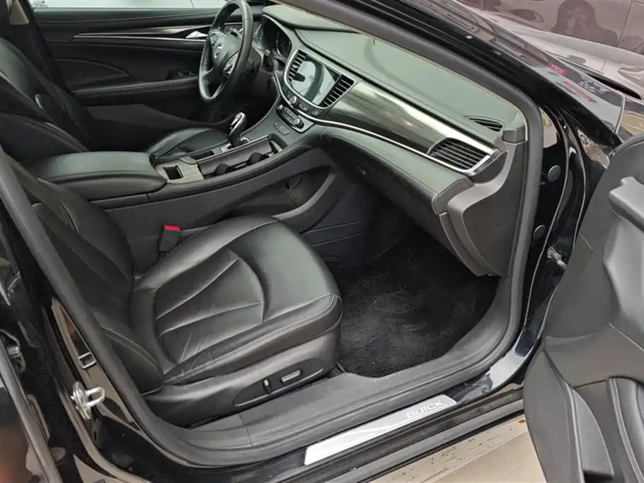 Buick Lacrosse