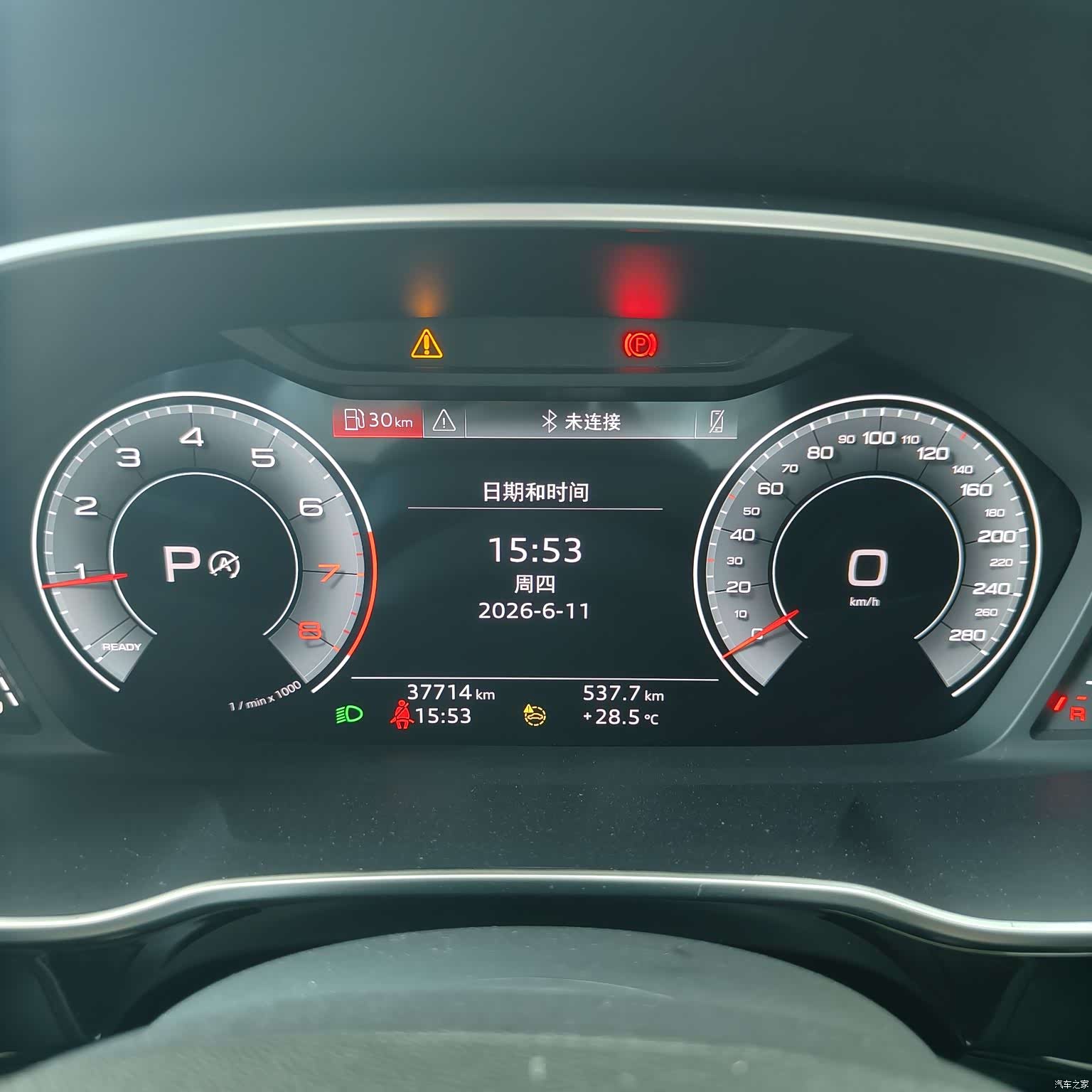 Audi Q3, 2022 11