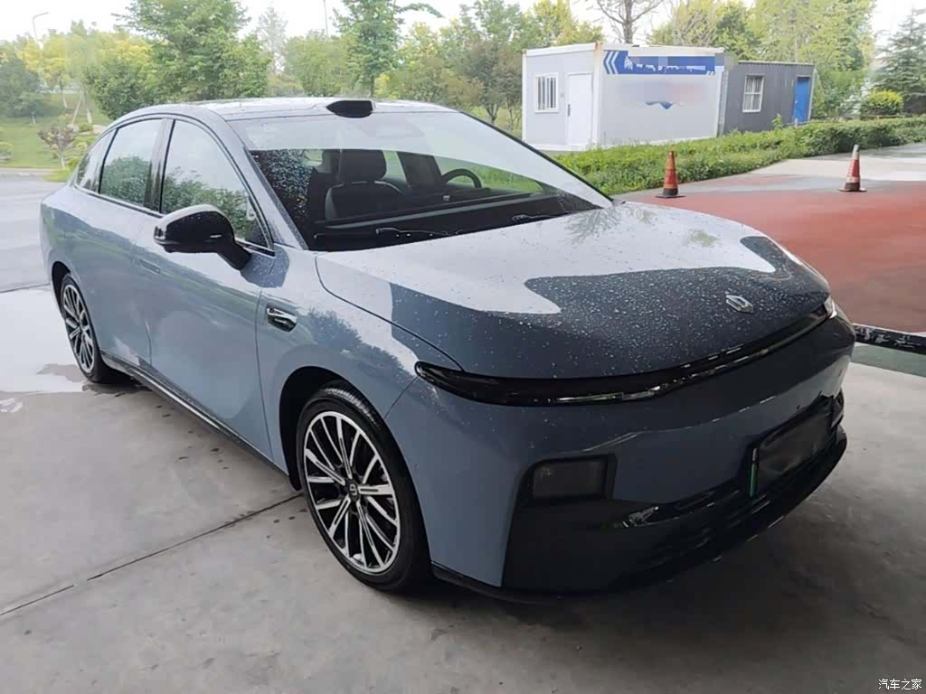 Leapmotor B01, 2025 4
