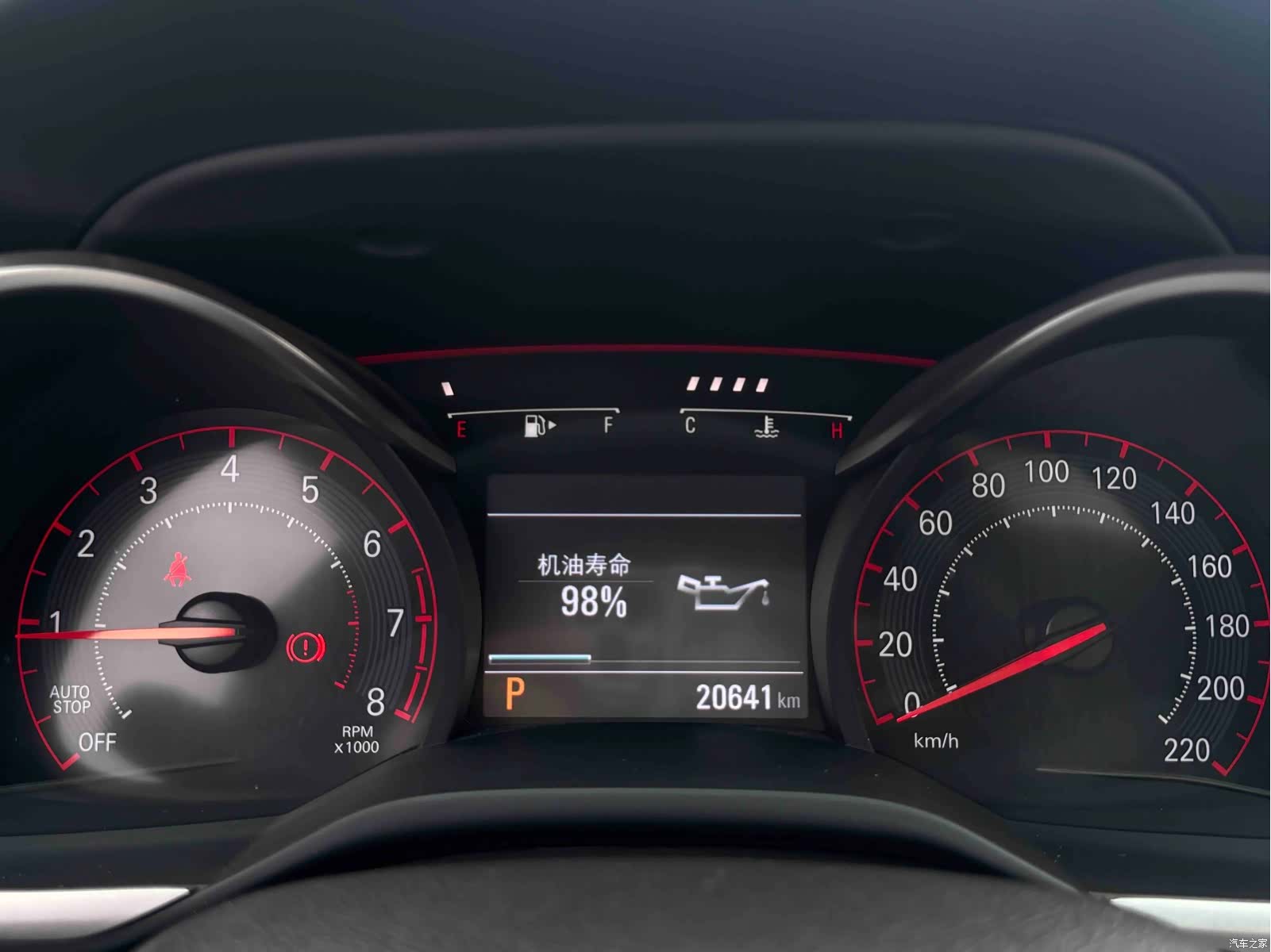 Chevrolet RS, 2022 22
