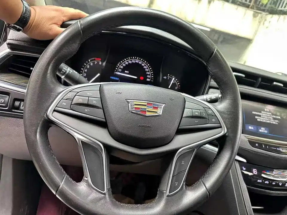 Cadillac XT5