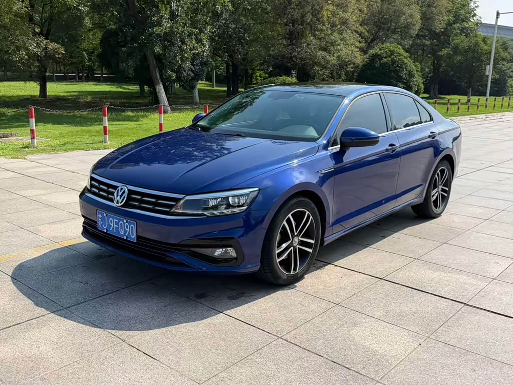 Volkswagen Lamando