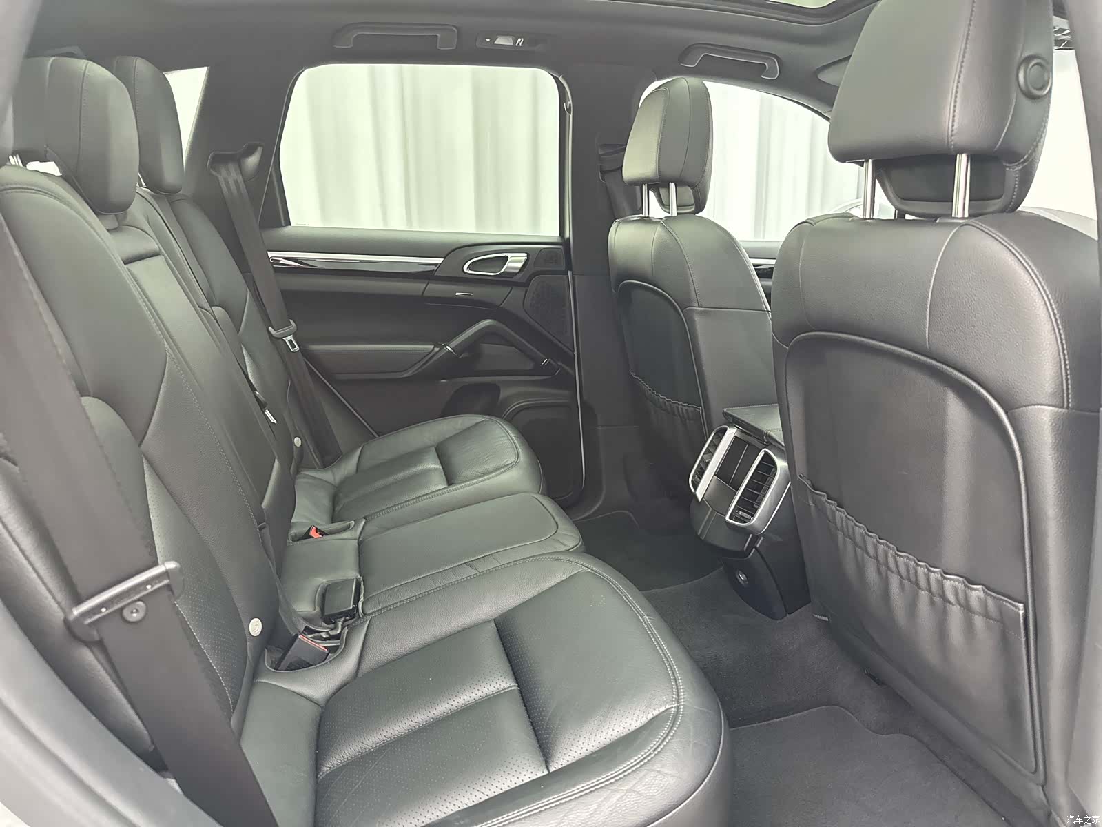 Porsche Cayenne, 2015 31