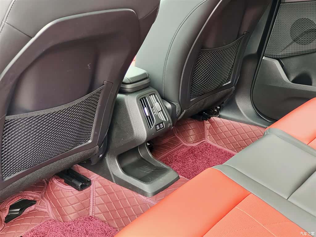 BMW X1, 2023 9