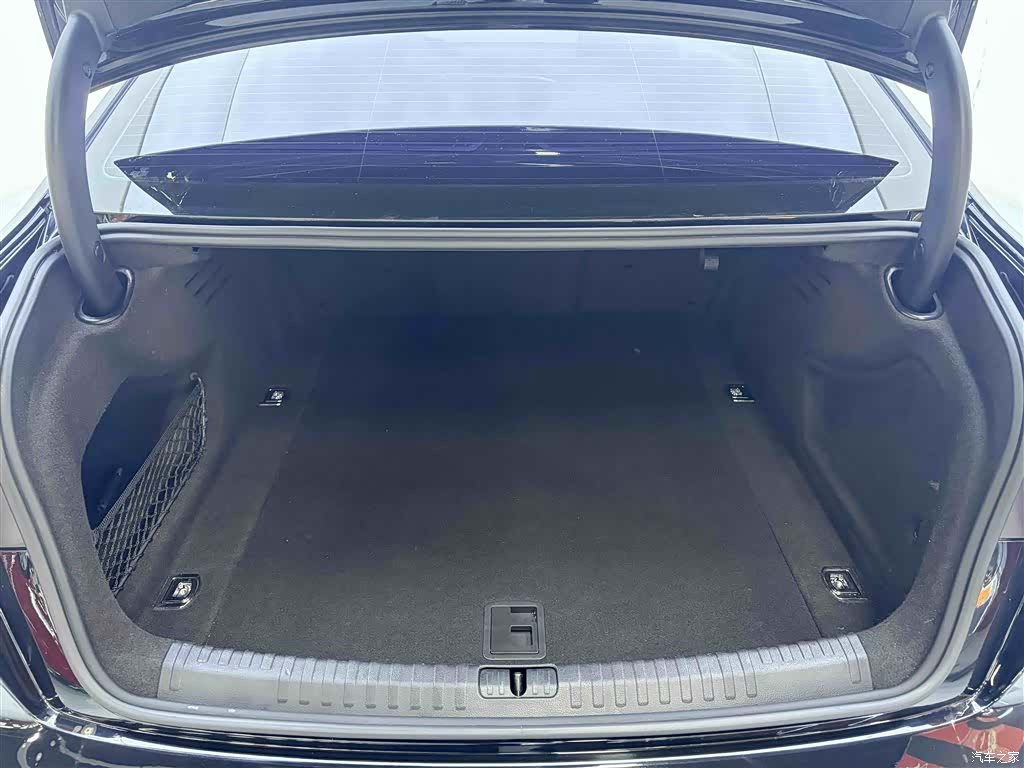 Audi A6L, 2019 4