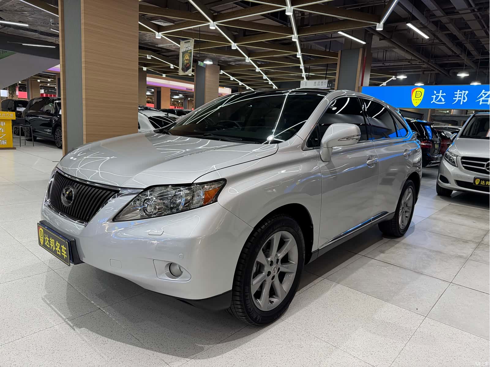 Lexus RX, 2009 1