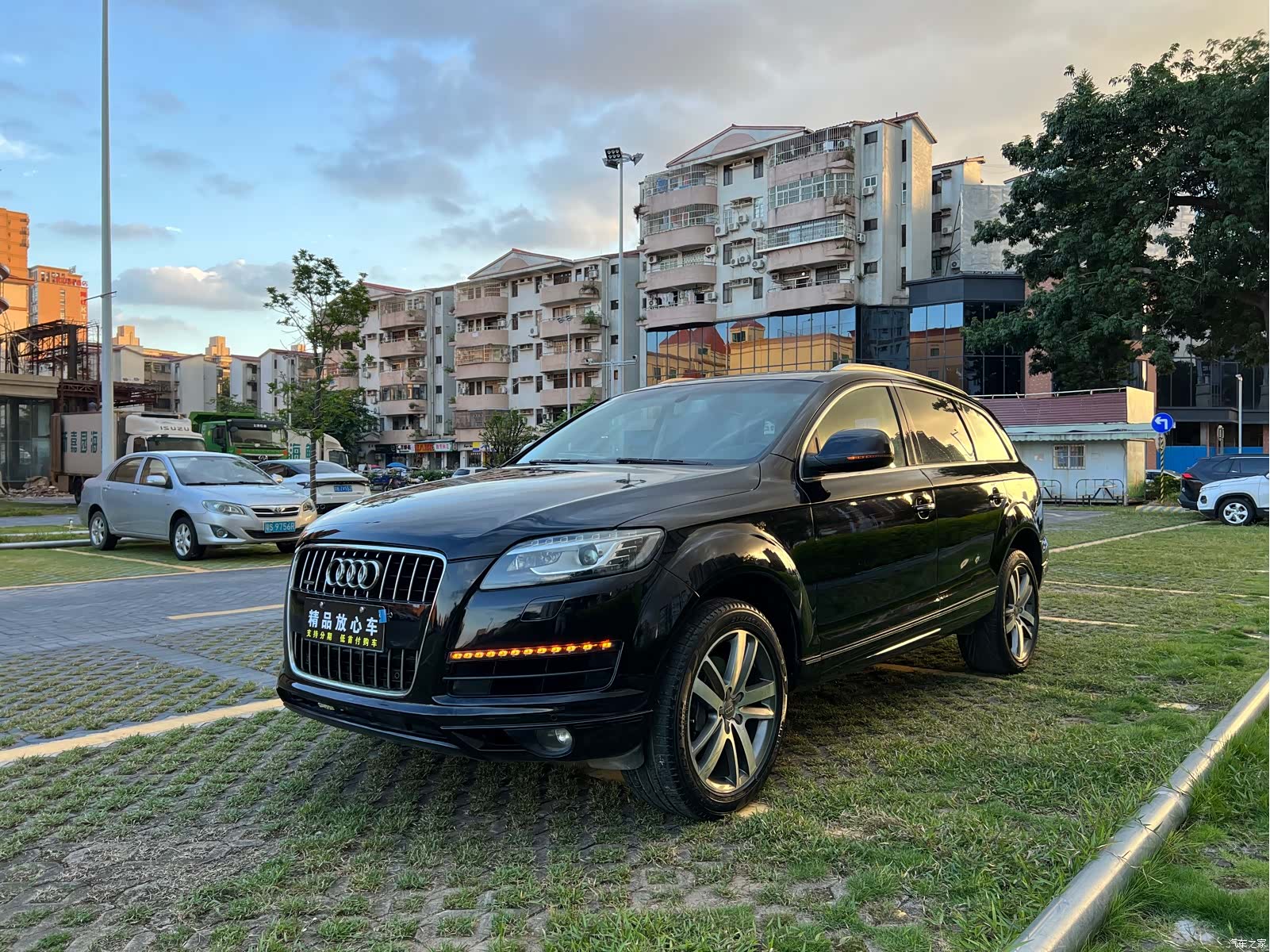 Audi Q7, 2011 3