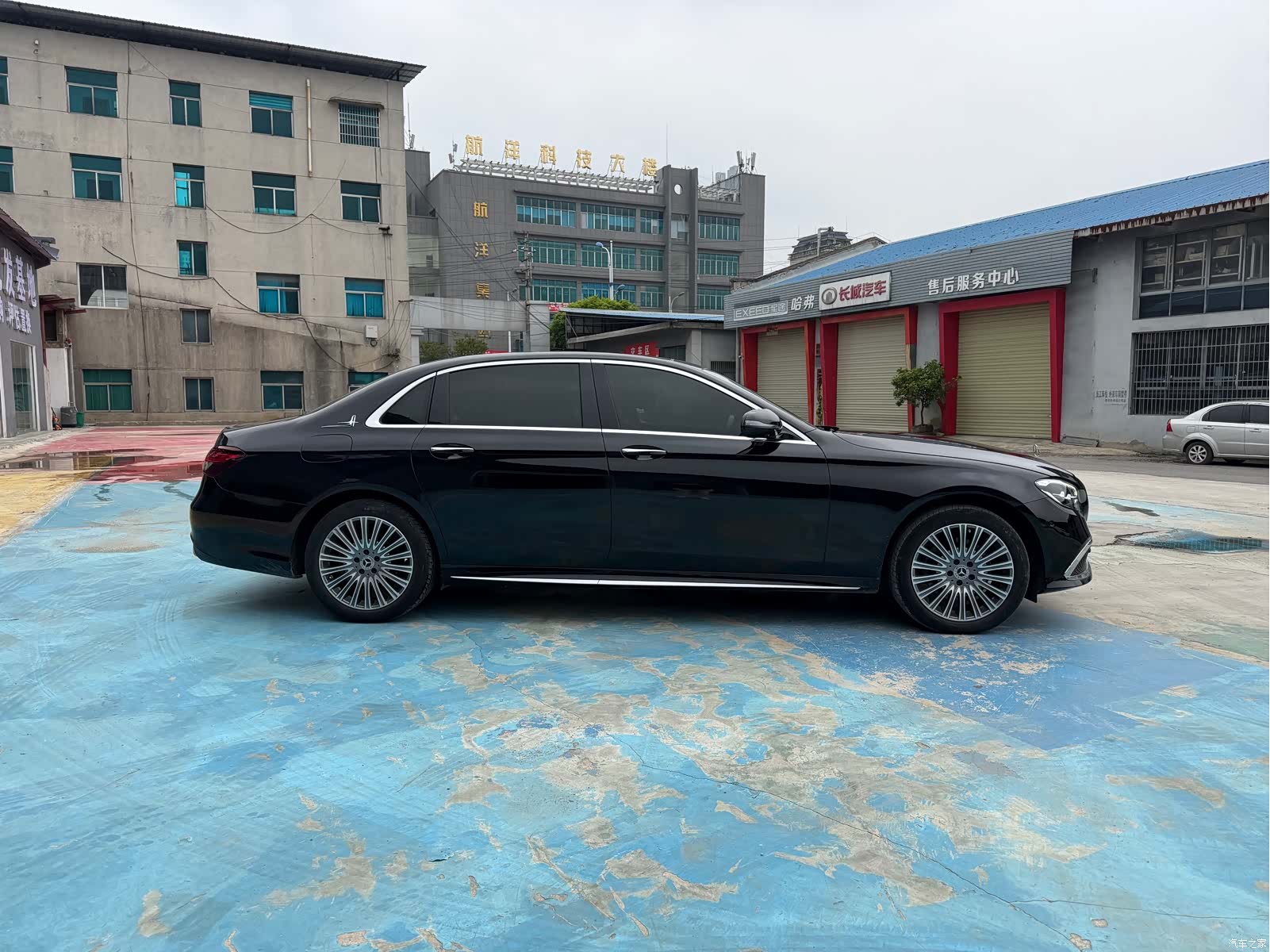 Mercedes-Benz E-Class, 2021 4