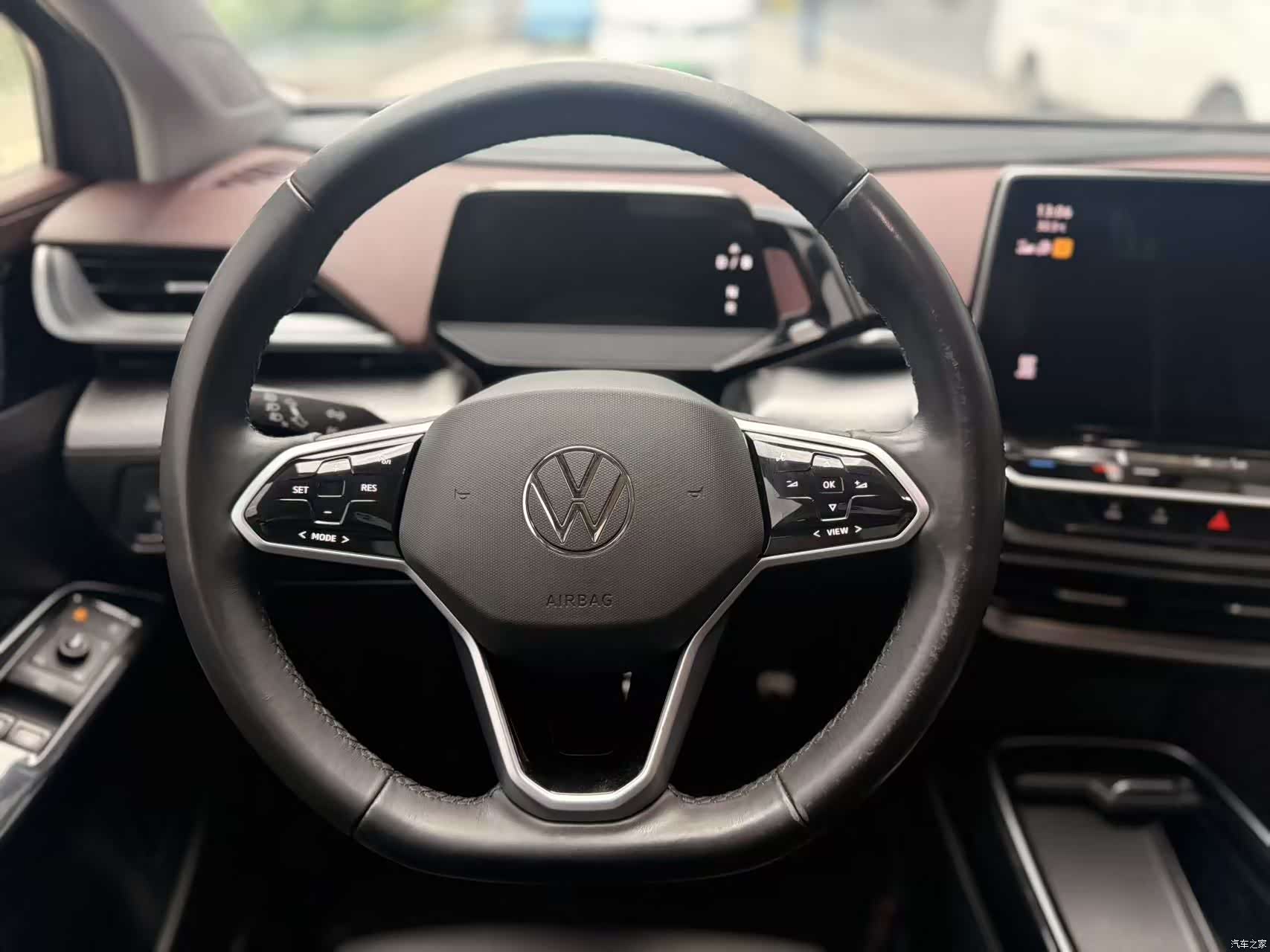 Volkswagen ID.6, 2024 12