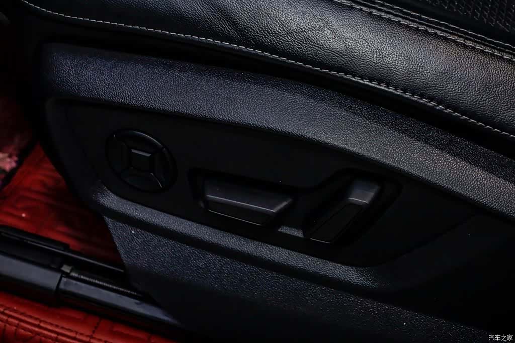 Audi Q8, 2020 14