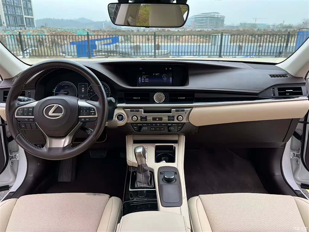 Lexus ES, 2018 15