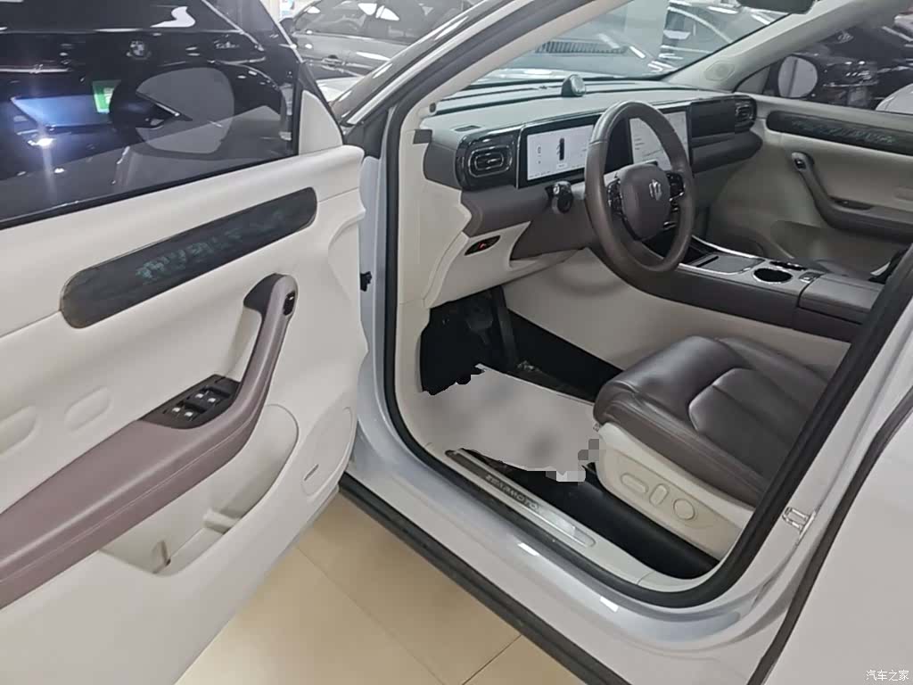 Leapmotor C11, 2023 16