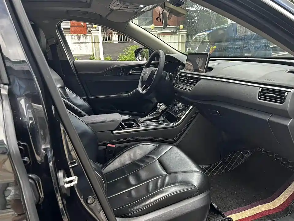 Hongqi H5 Hongqi H5