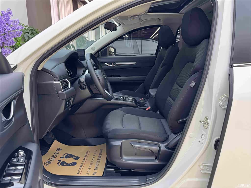 Mazda CX-5, 2025 10
