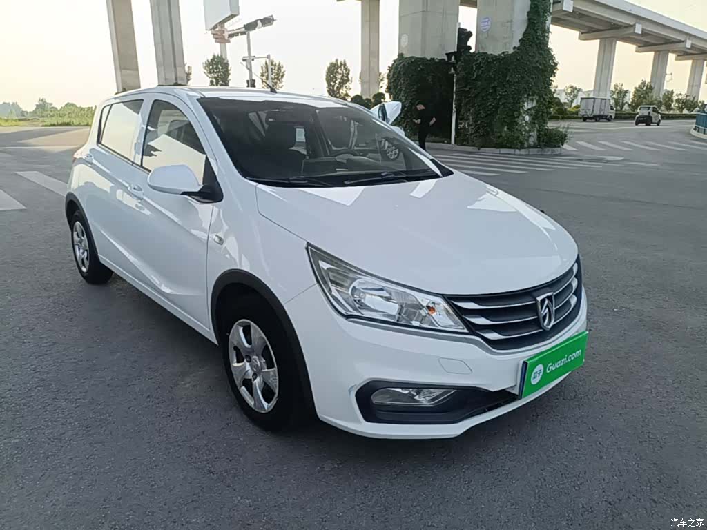 Wuling 310, 2019 4