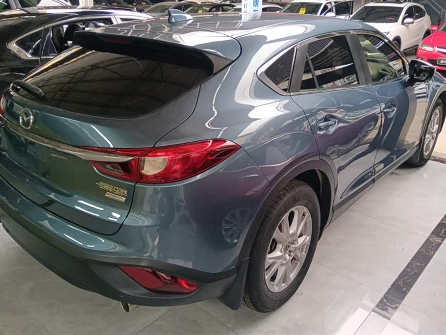 Mazda CX-4