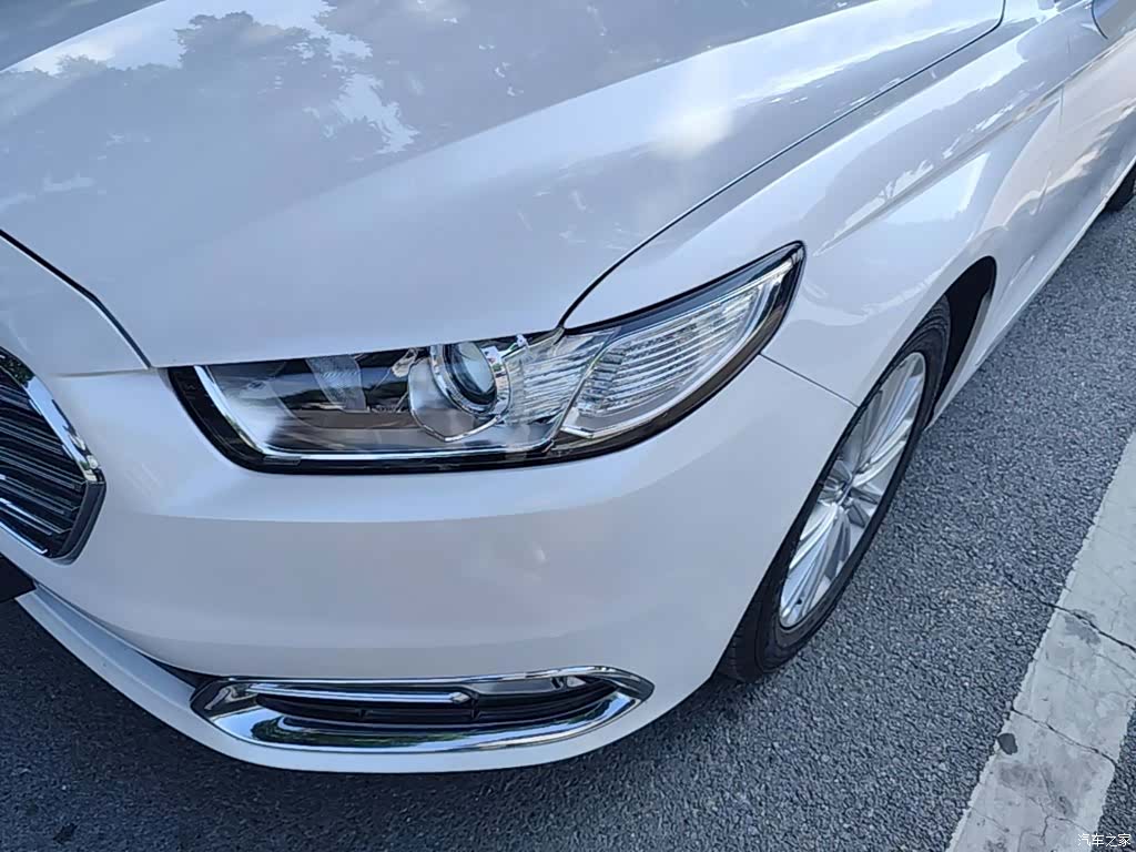 Ford Taurus, 2017 18
