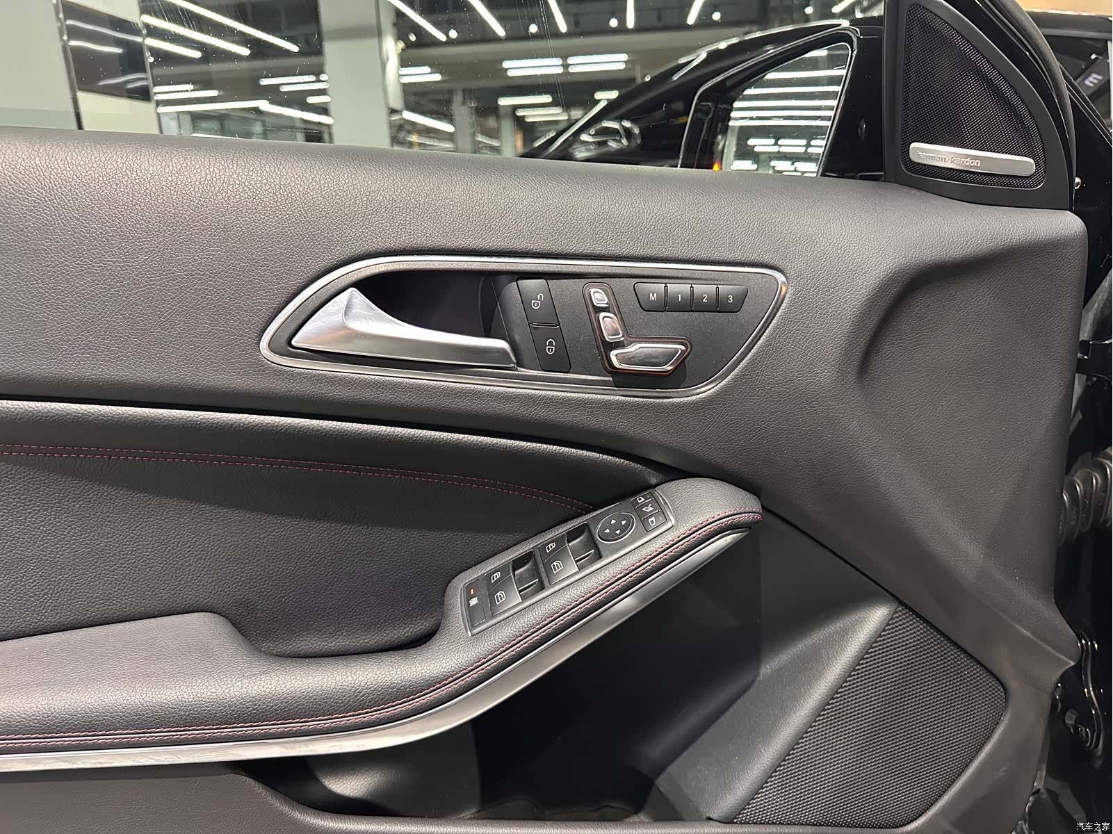 Mercedes-Benz A-Class, 2018 4