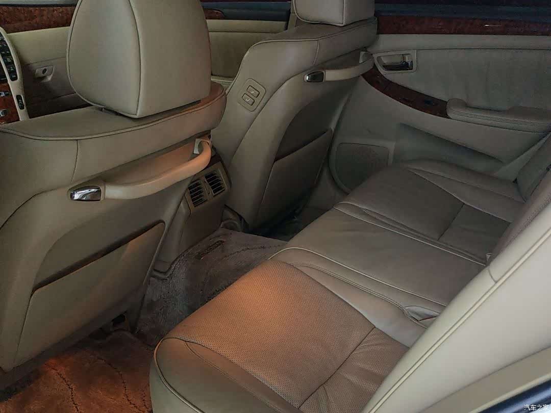 Toyota Crown, 2007 10
