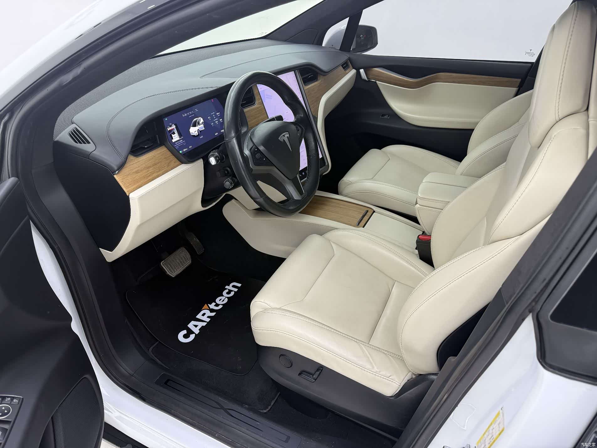 Tesla Model X, 2019 15