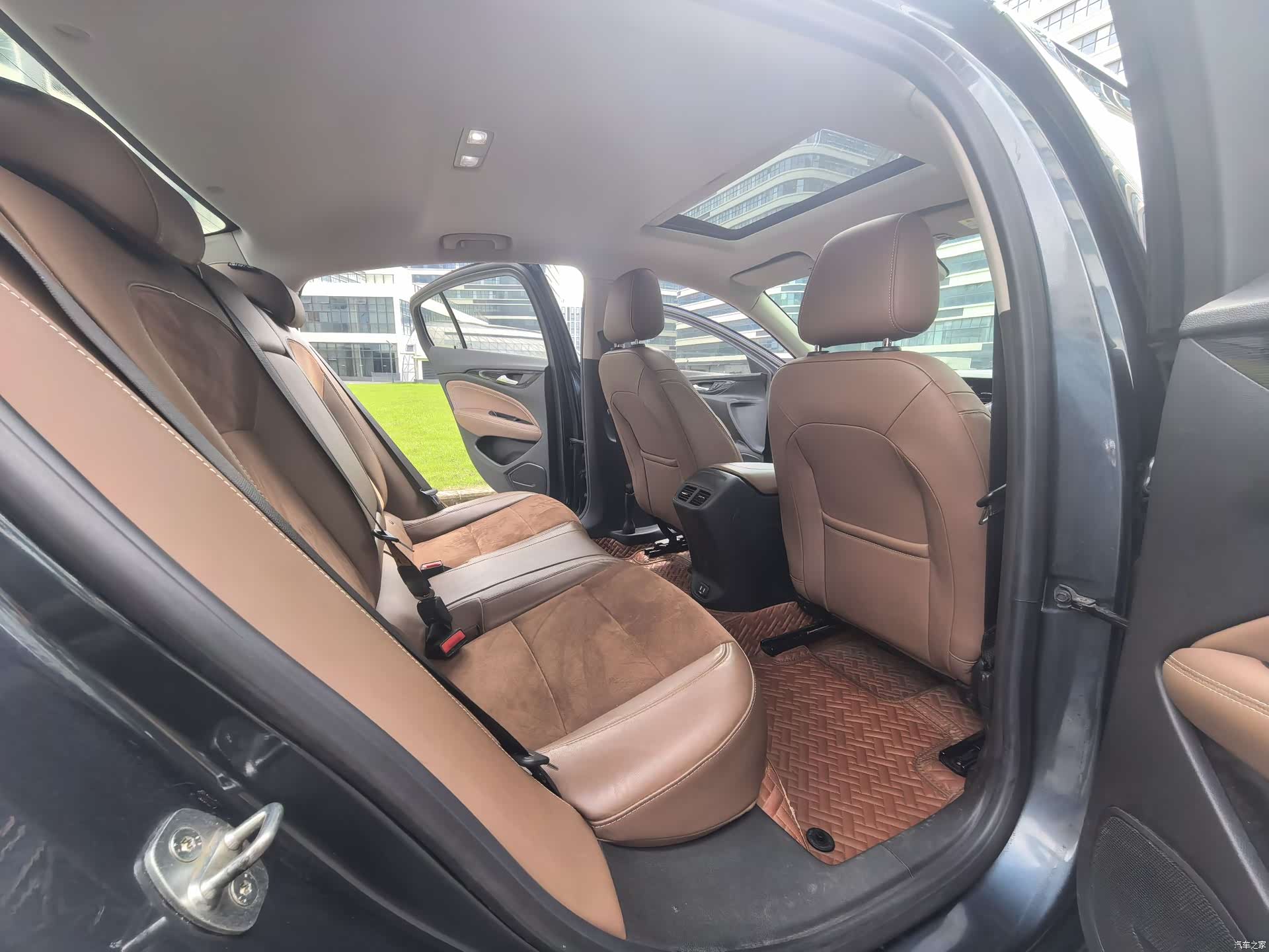 Buick Regal, 2020 8