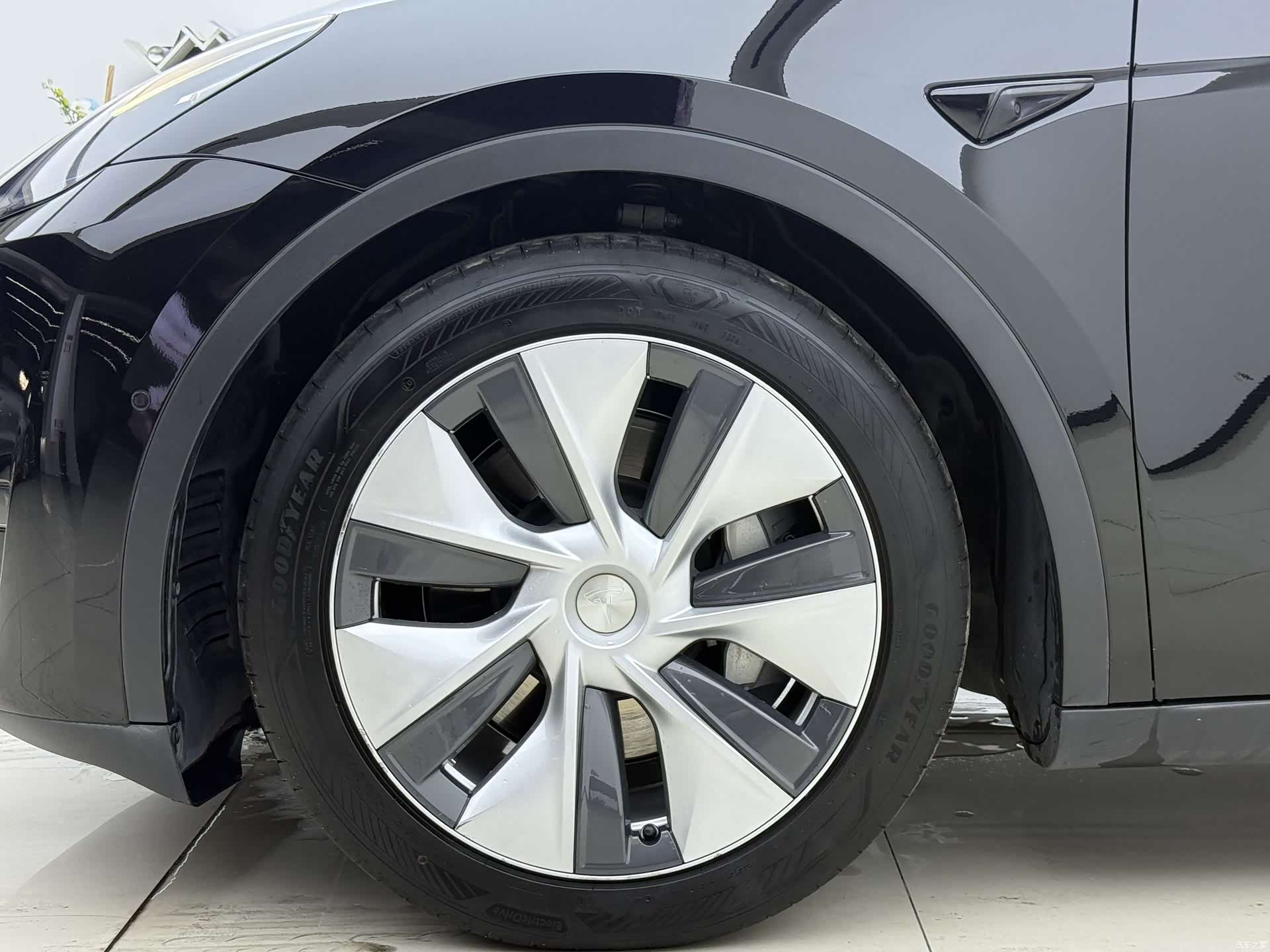 Tesla Model Y, 2021 22
