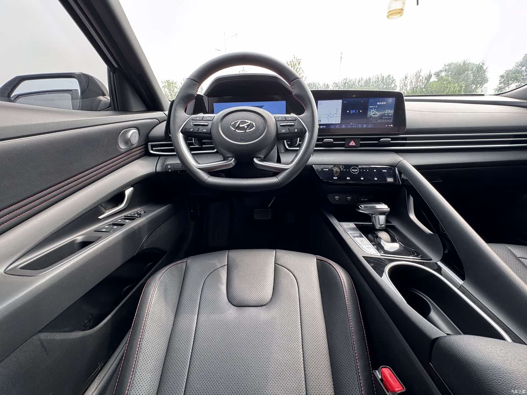 Hyundai Elantra, 2023 18