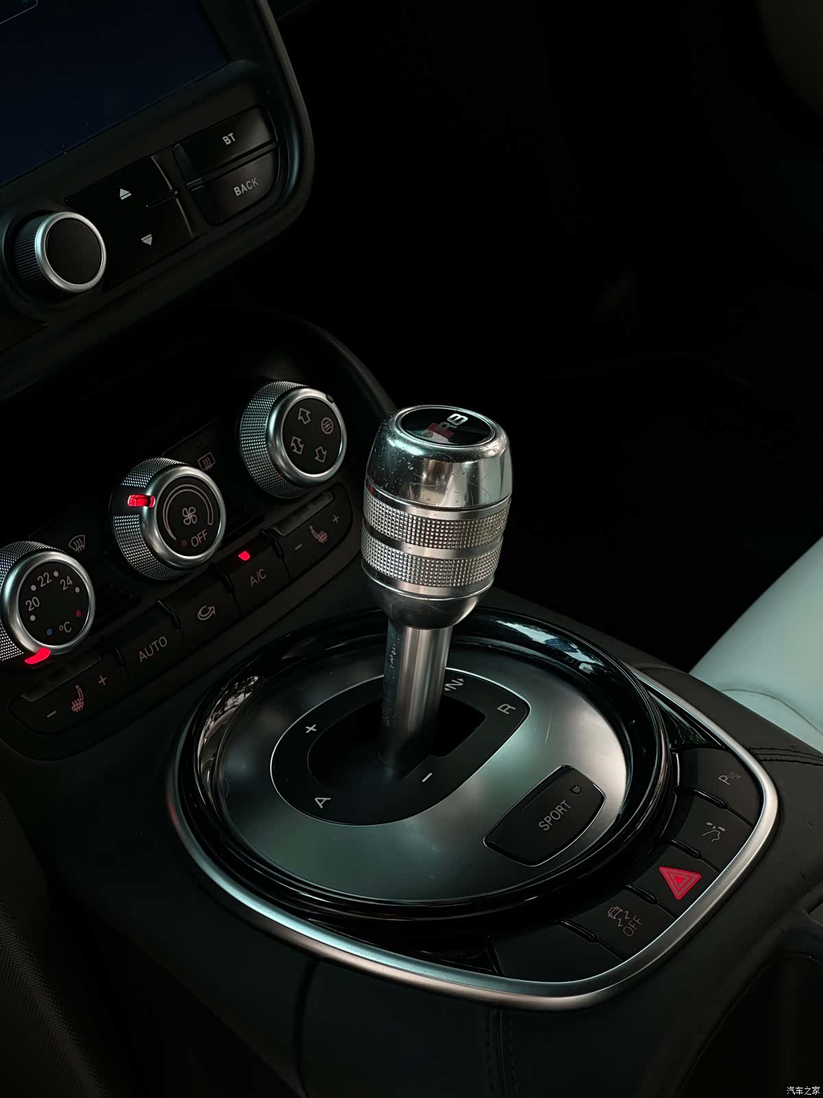Audi TT, 2014 6
