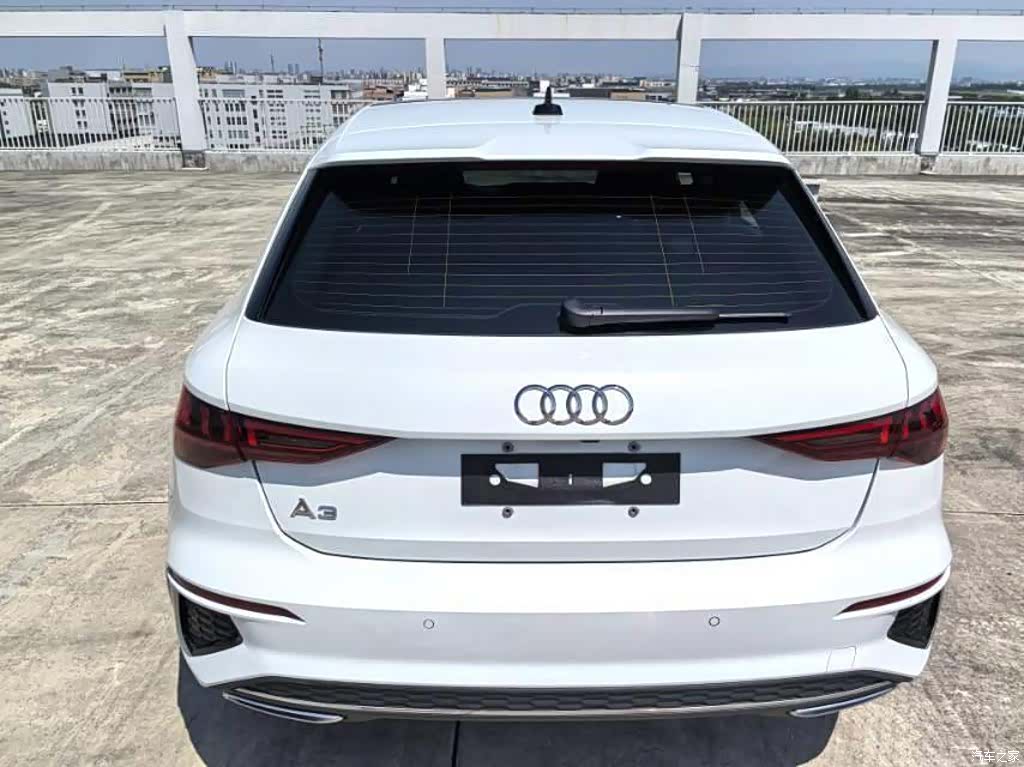 Audi A3, 2023 все фото