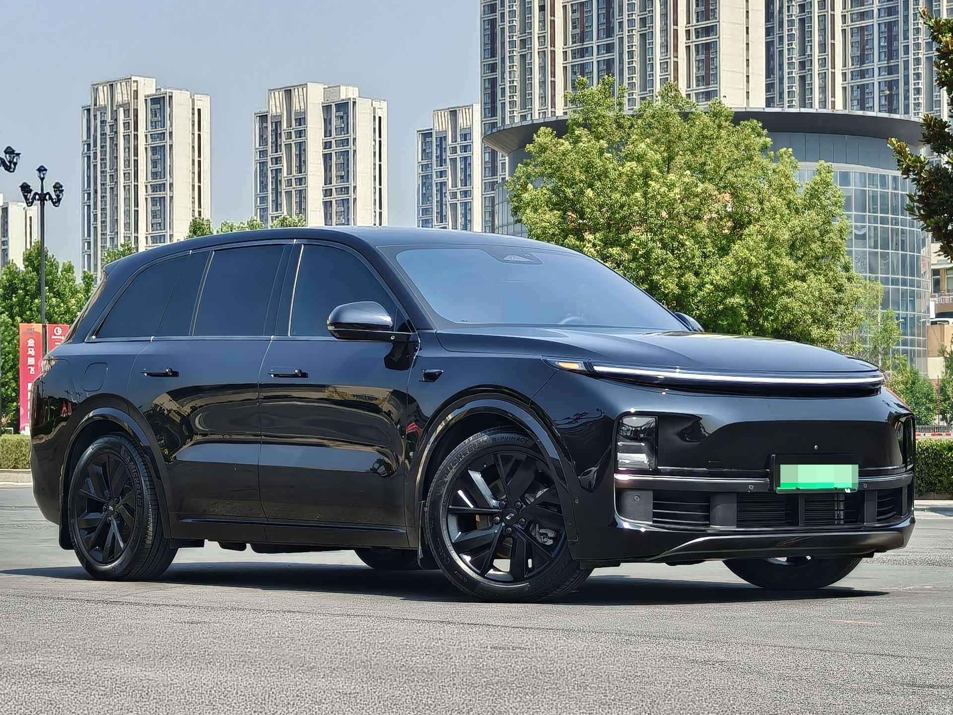 Li Auto L8, 2023 3