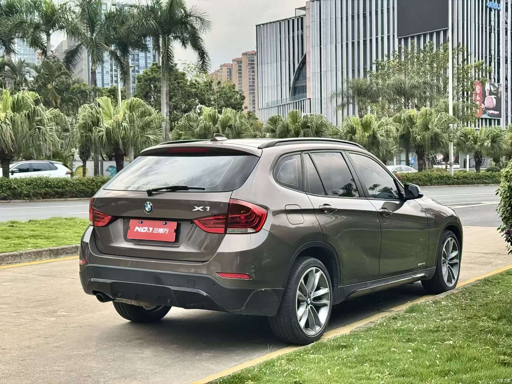 BMW X1, 2015 12