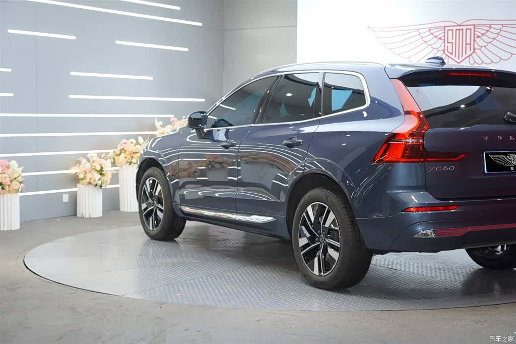 Volvo XC60, 2025 6