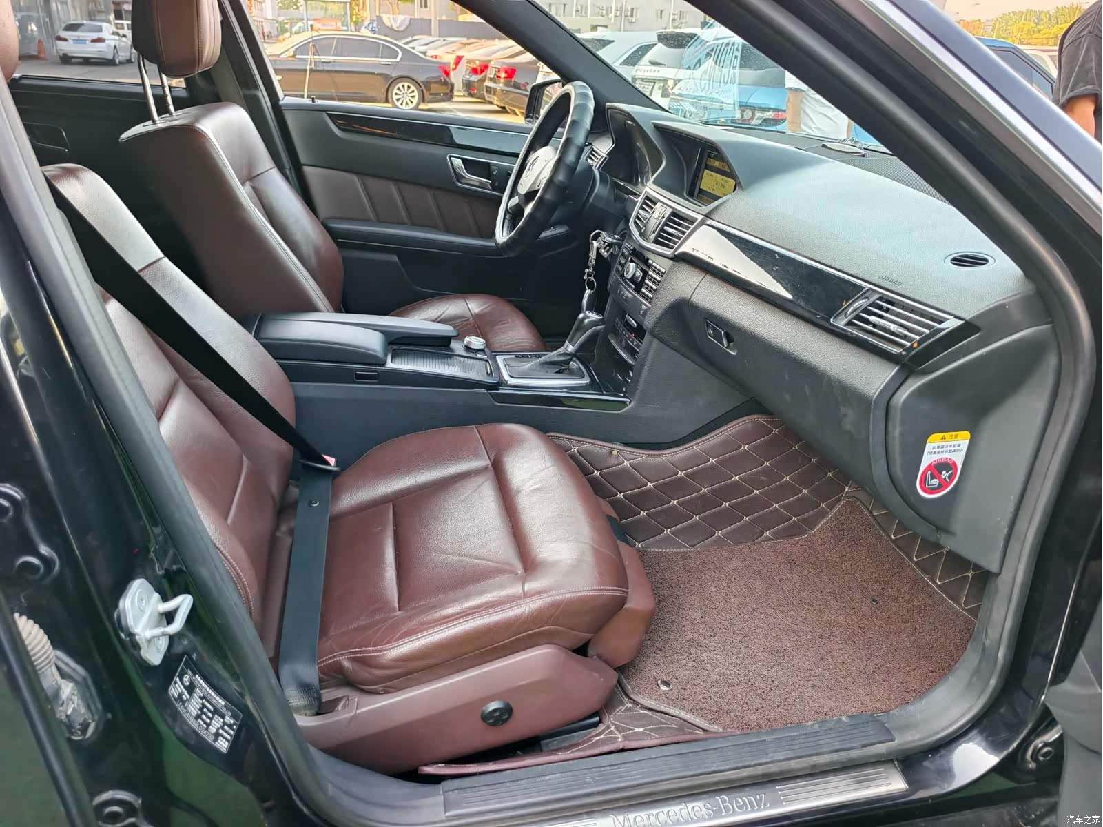 Mercedes-Benz E-Class, 2011 16