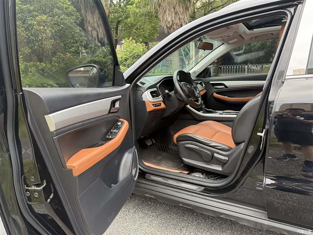 Geely X6, 2021 7
