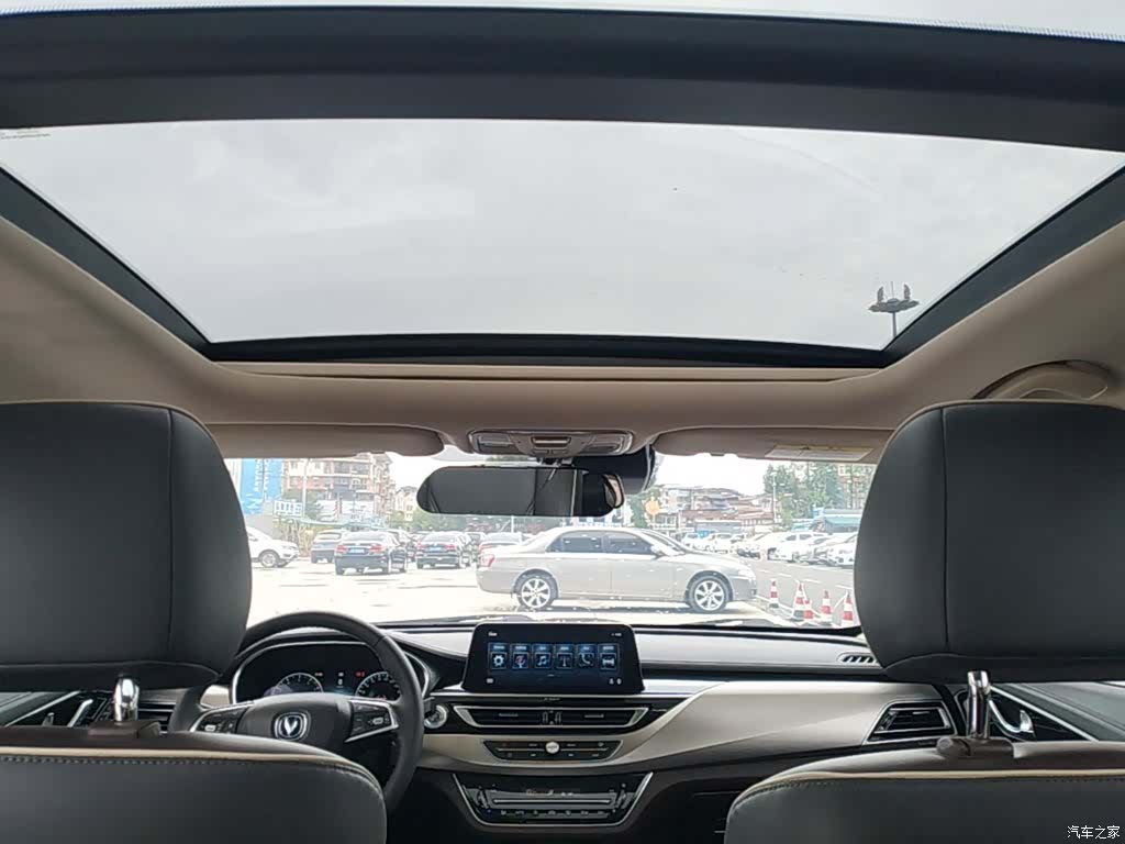 Changan CC, 2018 18