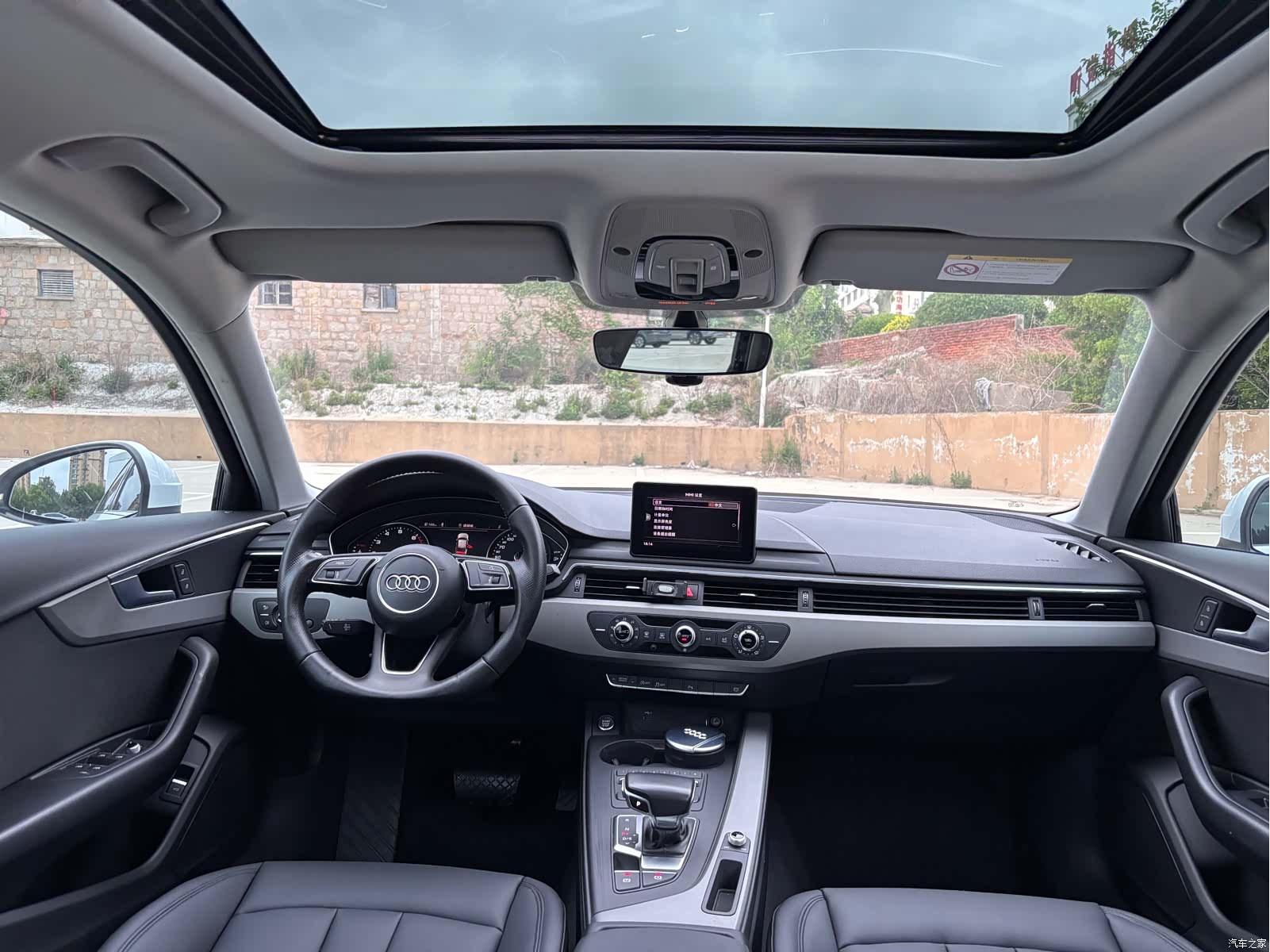 Audi A4L, 2018 13