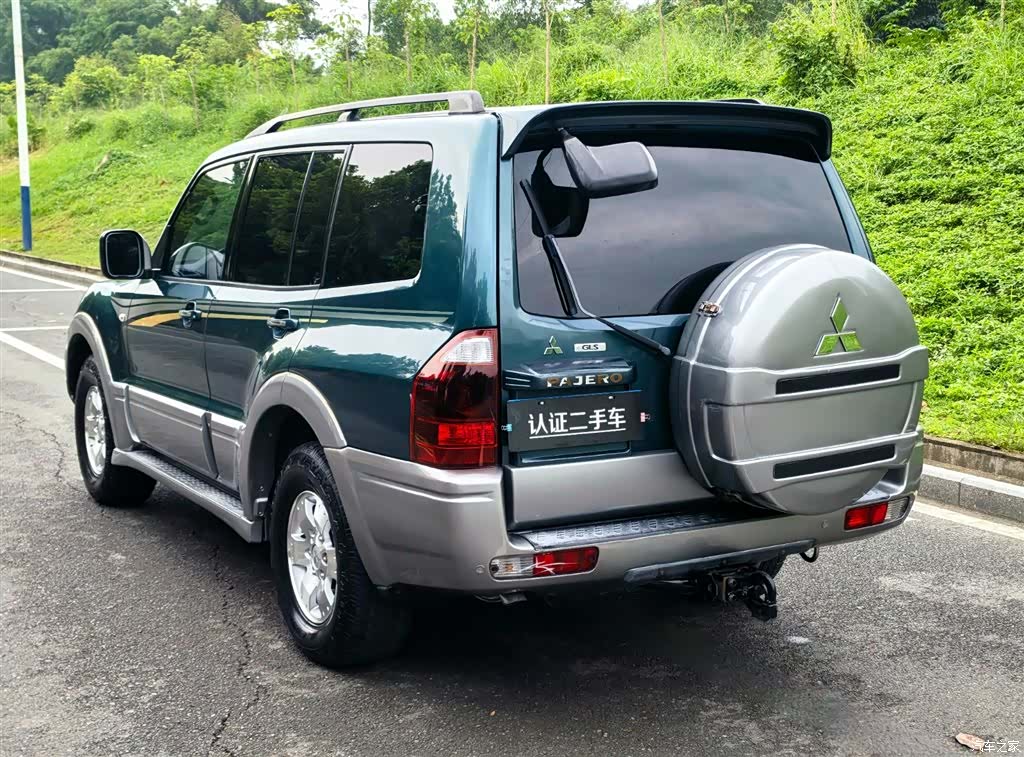 Mitsubishi Pajero, 2004 все фото