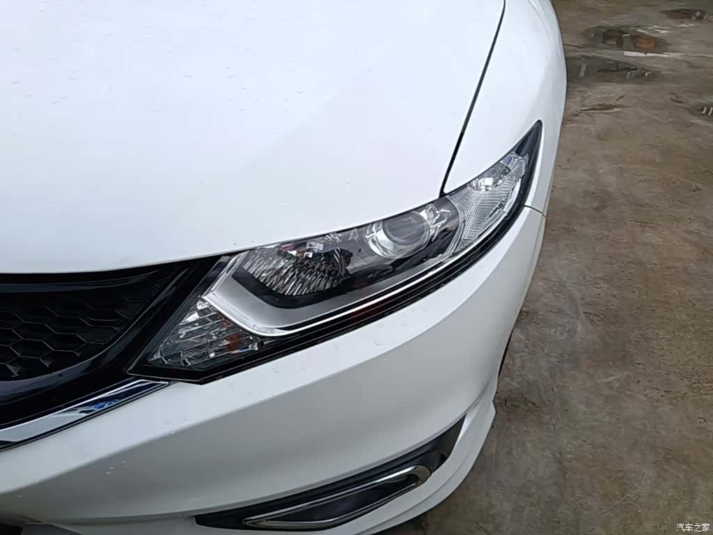 Honda Jade, 2016 24