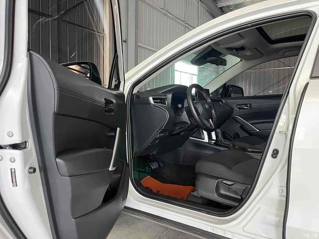 Toyota Frontlander, 2024 15