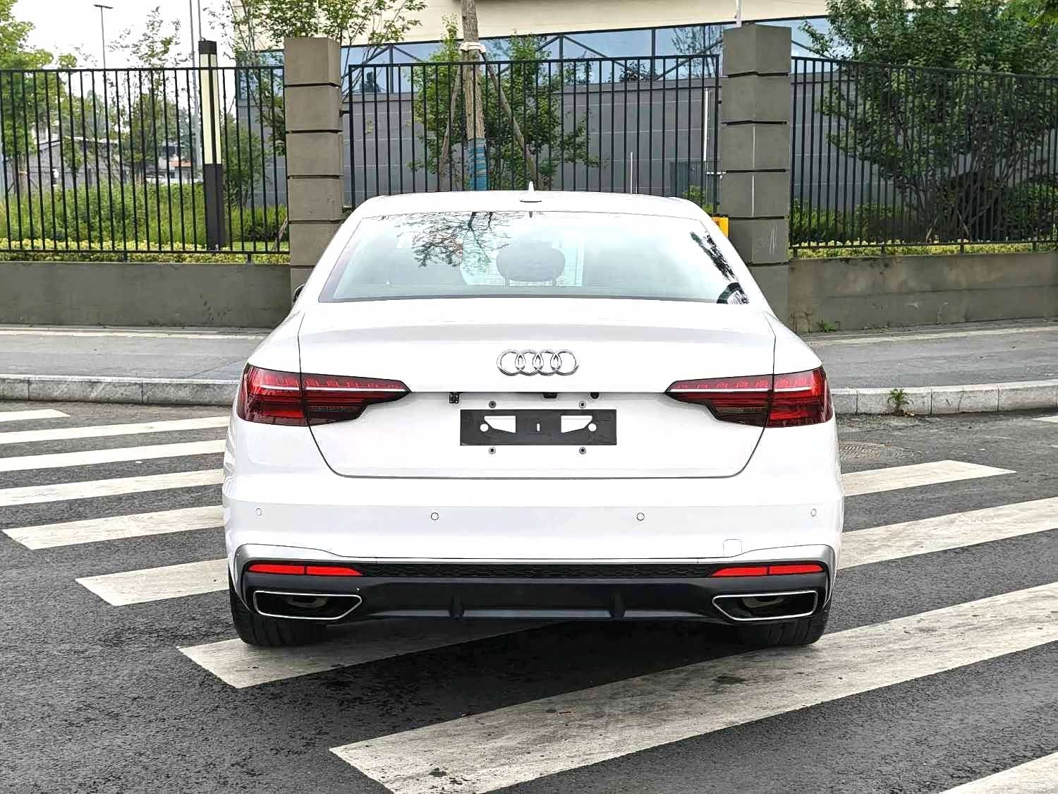 Audi A4L, 2021 14