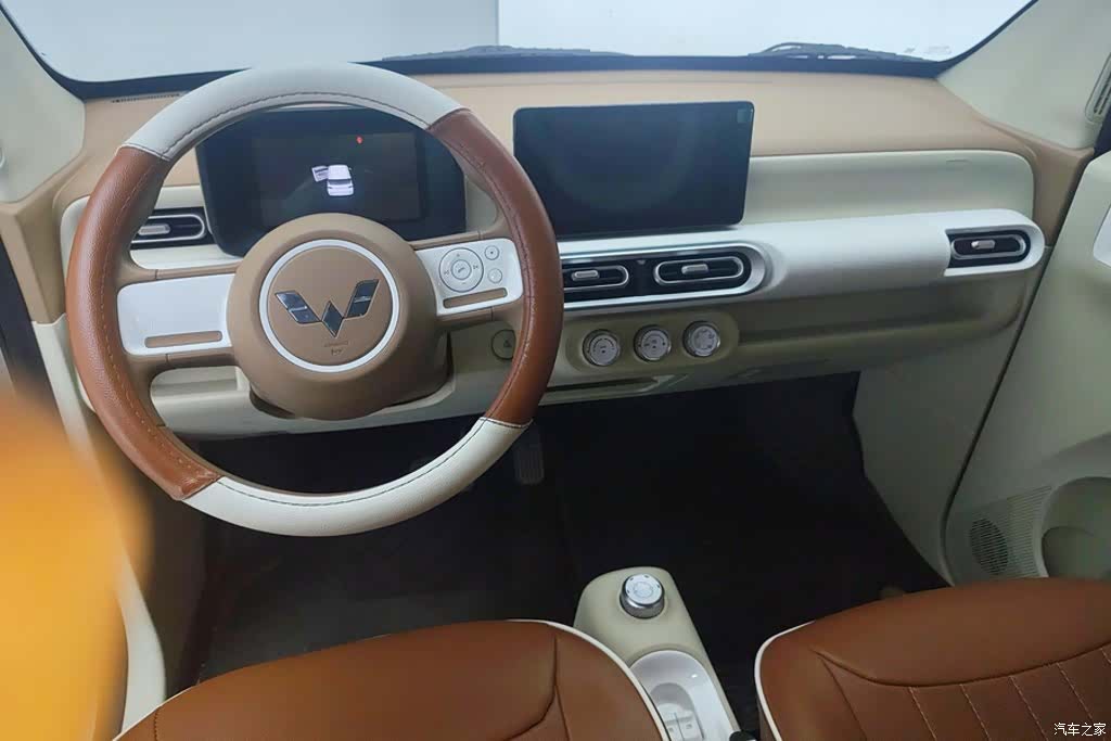 Wuling MINIEV, 2024 12