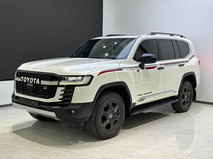 Toyota Land Cruiser J300 3.5T 2024