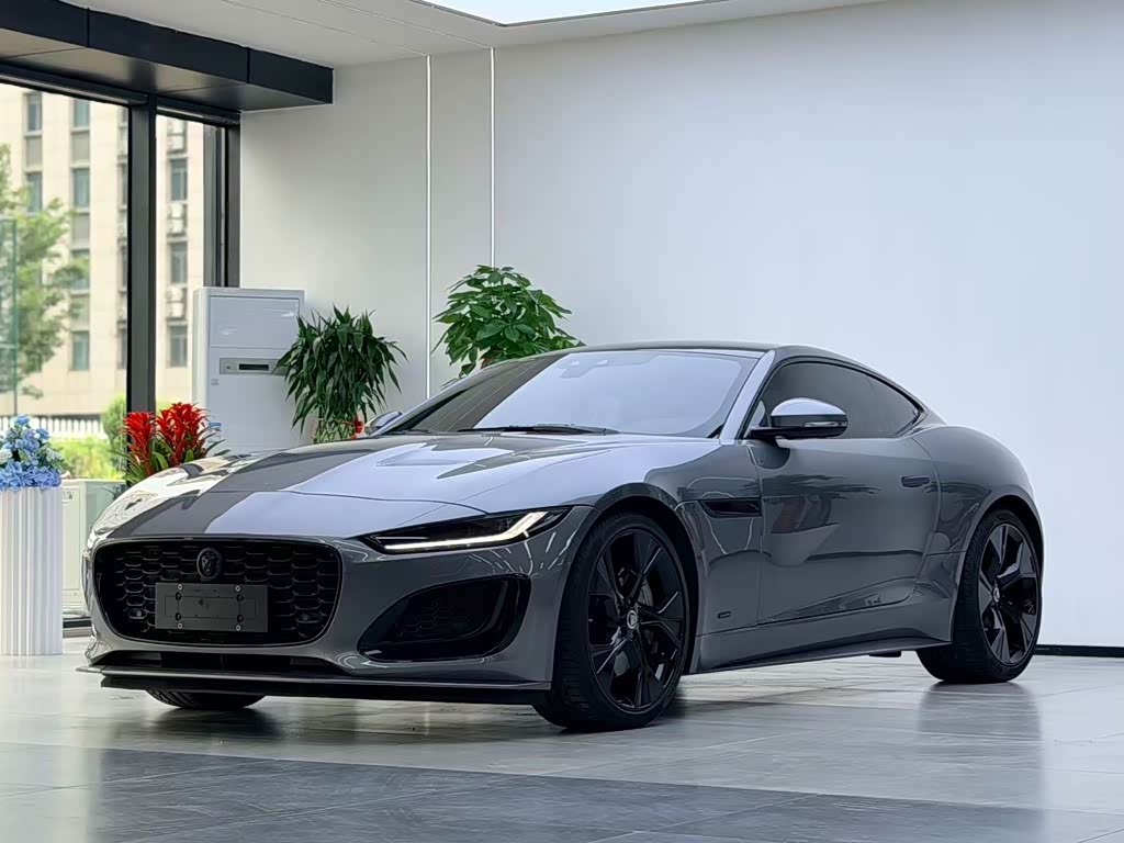 Jaguar F-Type