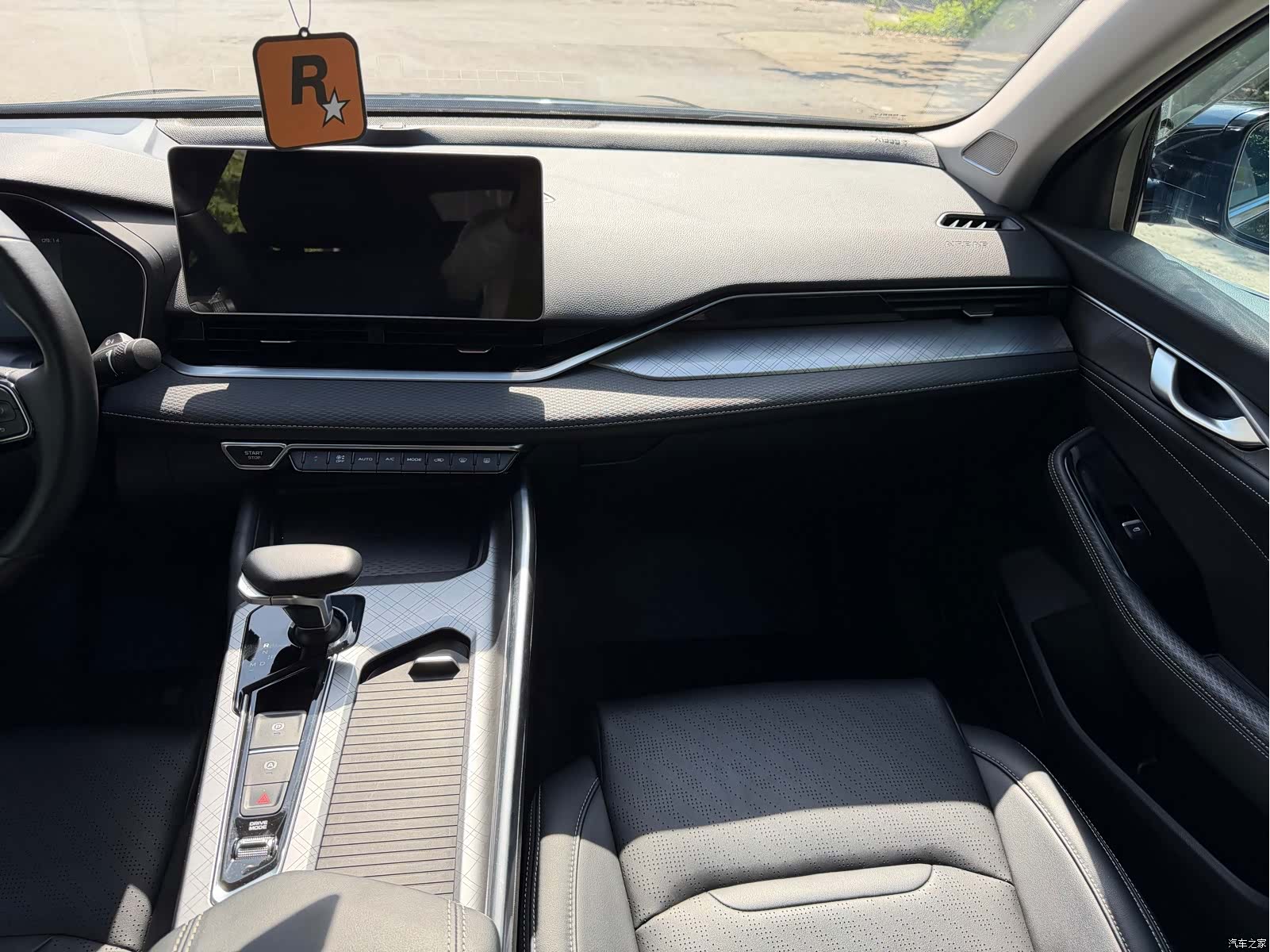 Geely Preface, 2021 14