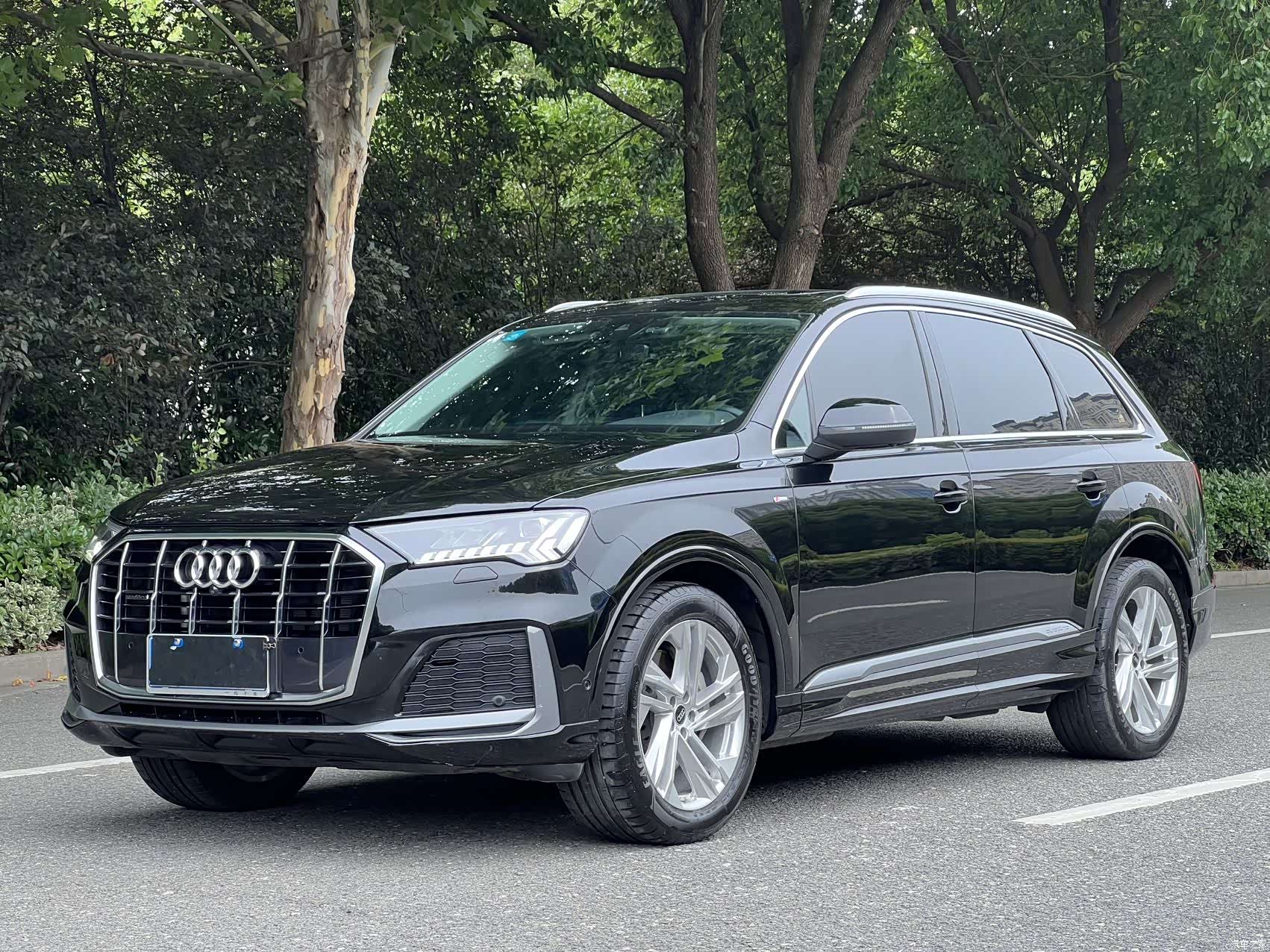 Audi Q7, 2023 3