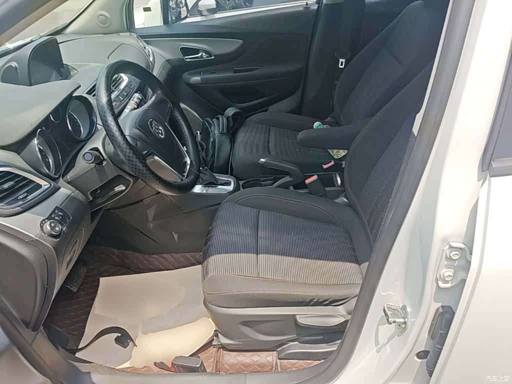 Buick Encore, 2016 15